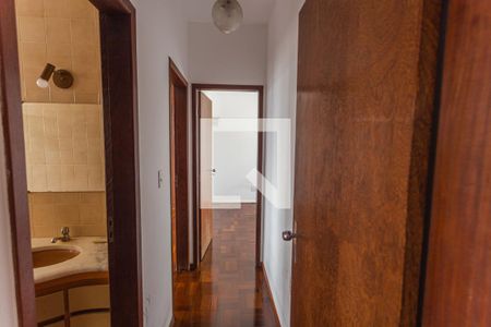 Corredor de apartamento à venda com 3 quartos, 80m² em Anchieta, Belo Horizonte