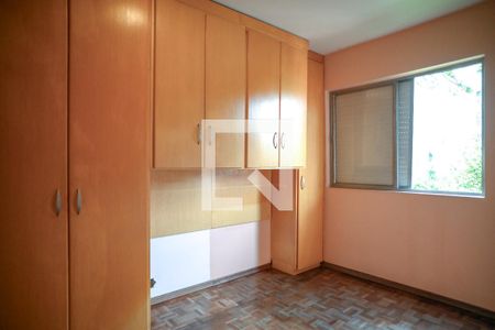 Quarto de apartamento para alugar com 3 quartos, 94m² em Jardim Patente, São Paulo