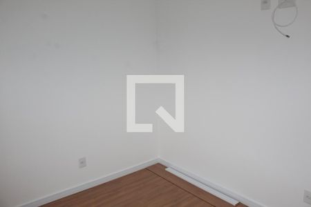 Quarto 2 de apartamento para alugar com 2 quartos, 48m² em Vila Monte Serrat, Cotia