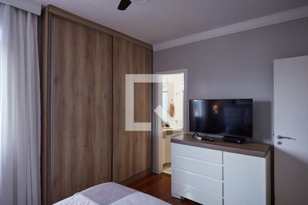 Suíte de apartamento para alugar com 3 quartos, 160m² em Sagrada Família, Belo Horizonte