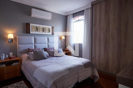 Suíte de apartamento para alugar com 3 quartos, 160m² em Sagrada Família, Belo Horizonte