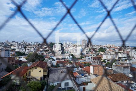 Vista da Suíte de apartamento para alugar com 3 quartos, 160m² em Sagrada Família, Belo Horizonte