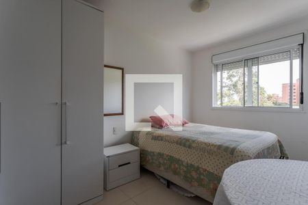 Quarto 1 de apartamento para alugar com 2 quartos, 52m² em Jardim Carvalho, Porto Alegre