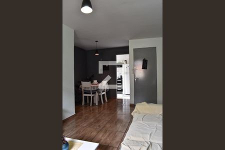 Sala de apartamento para alugar com 3 quartos, 56m² em Lindoia, Curitiba