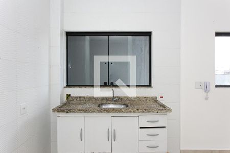 Cozinha de apartamento para alugar com 2 quartos, 38m² em Vila Carrão, São Paulo