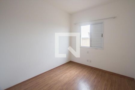 Quarto 1 de apartamento para alugar com 2 quartos, 57m² em Vila das Belezas, São Paulo