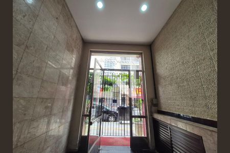 Entrada de apartamento à venda com 2 quartos, 41m² em Vila Buarque, São Paulo