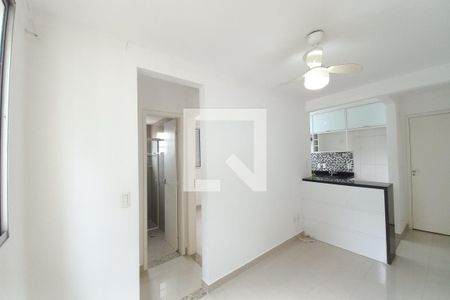 Sala de apartamento à venda com 2 quartos, 45m² em Vila Campos Sales, Campinas