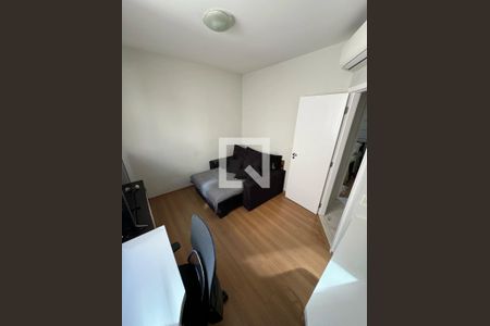 Sala de apartamento à venda com 3 quartos, 131m² em Carmo, Belo Horizonte