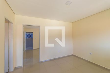 Sala de casa para alugar com 2 quartos, 70m² em Jardim Central, Cotia