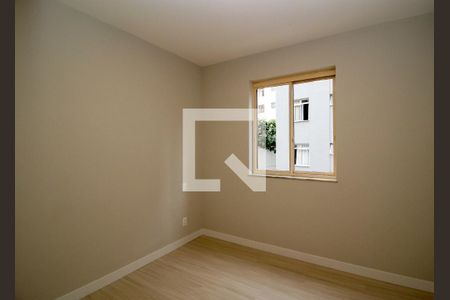 Quarto de apartamento à venda com 3 quartos, 99m² em Sion, Belo Horizonte