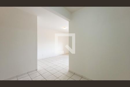 Sala de apartamento à venda com 2 quartos, 72m² em Vila Itapura, Campinas