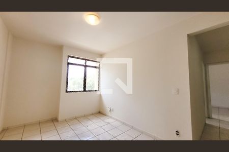 Sala de apartamento à venda com 2 quartos, 72m² em Vila Itapura, Campinas