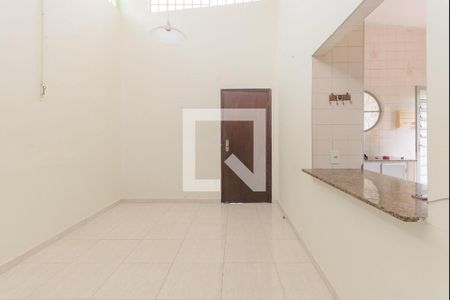 Casa à venda com 3 quartos, 244m² em Vila Madalena, Campinas