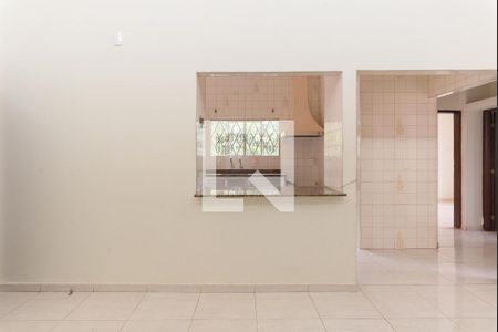 Casa à venda com 3 quartos, 244m² em Vila Madalena, Campinas