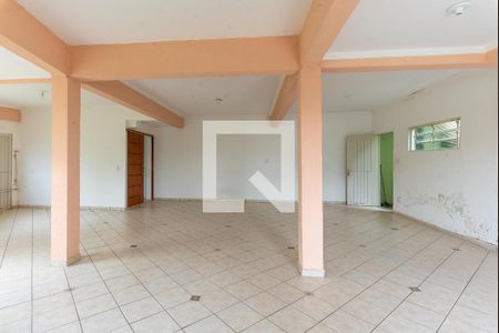 Casa à venda com 3 quartos, 244m² em Vila Madalena, Campinas