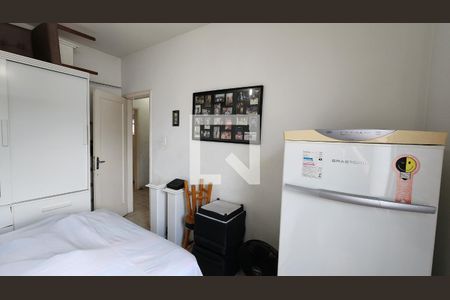 Quarto 1 de apartamento para alugar com 2 quartos, 67m² em Ponta da Praia, Santos