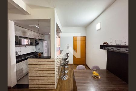 Sala de apartamento à venda com 3 quartos, 50m² em Jardim Vera Cruz, Contagem