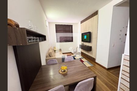 Sala de apartamento à venda com 3 quartos, 50m² em Jardim Vera Cruz, Contagem