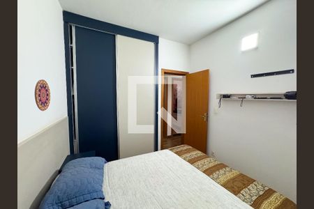 Quarto 2 de apartamento à venda com 3 quartos, 50m² em Jardim Vera Cruz, Contagem