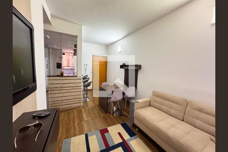 Sala de apartamento à venda com 3 quartos, 50m² em Jardim Vera Cruz, Contagem