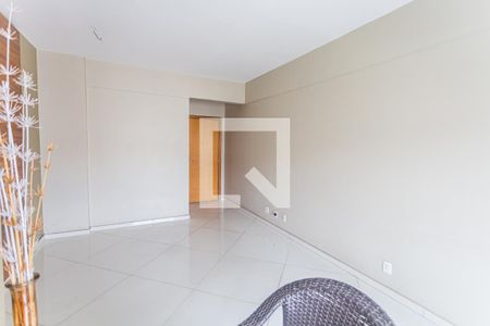 Sala de apartamento para alugar com 3 quartos, 94m² em Vila Paris, Belo Horizonte