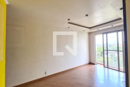 Sala de apartamento para alugar com 3 quartos, 68m² em Vila Ivone, São Paulo