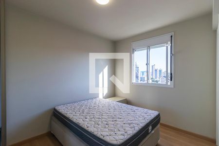 Quarto da suíte de apartamento para alugar com 2 quartos, 74m² em Taquaral, Campinas