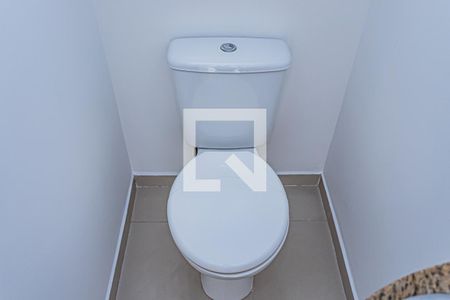 Lavabo de casa para alugar com 3 quartos, 93m² em Piqueri, São Paulo