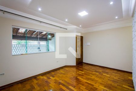 Sala de casa à venda com 3 quartos, 142m² em Vila Pires, Santo André