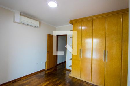 Quarto 1 - Suíte de casa à venda com 3 quartos, 142m² em Vila Pires, Santo André