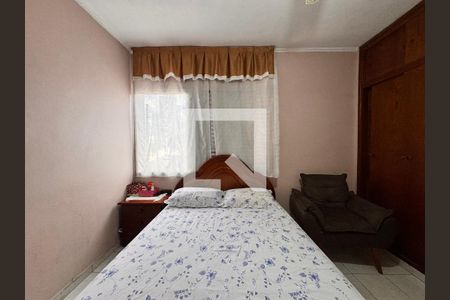 Quarto 1 de casa à venda com 3 quartos, 184m² em Parque Bandeirante, Santo André