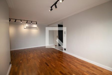 Sala de apartamento à venda com 3 quartos, 104m² em Vila Madalena, São Paulo