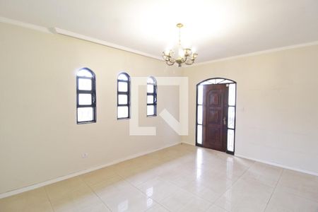 Sala 1 de casa para alugar com 5 quartos, 300m² em Santa Mônica, Uberlândia