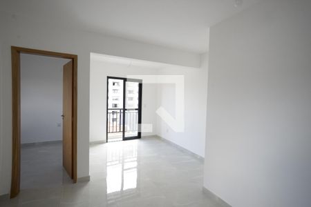 Apartamento para alugar com 37m², 1 quarto e 1 vagaSala