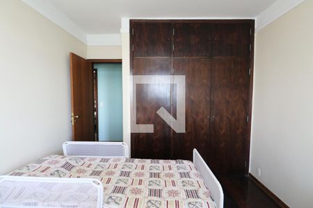 Apartamento para alugar com 145m², 3 quartos e 1 vaga Apartamento para alugar com 145m², 3 quartos e 1 vagaQuarto 2