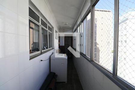 Apartamento para alugar com 145m², 3 quartos e 1 vaga Apartamento para alugar com 145m², 3 quartos e 1 vagaÁrea de Serviço