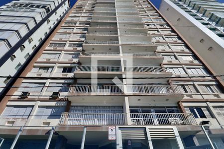 Apartamento para alugar com 145m², 3 quartos e 1 vaga Apartamento para alugar com 145m², 3 quartos e 1 vagaFachada