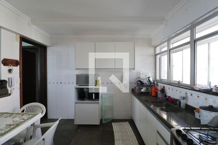 Apartamento para alugar com 145m², 3 quartos e 1 vaga Apartamento para alugar com 145m², 3 quartos e 1 vagaCozinha
