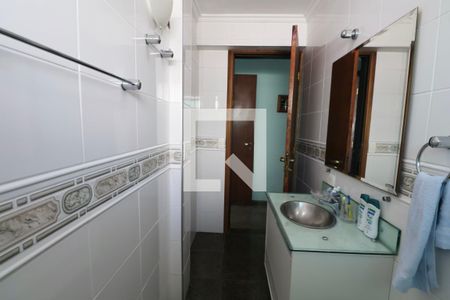 Apartamento para alugar com 145m², 3 quartos e 1 vaga Apartamento para alugar com 145m², 3 quartos e 1 vagaBanheiro Social