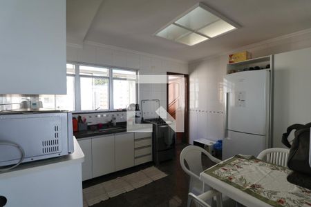 Apartamento para alugar com 145m², 3 quartos e 1 vaga Apartamento para alugar com 145m², 3 quartos e 1 vagaCozinha