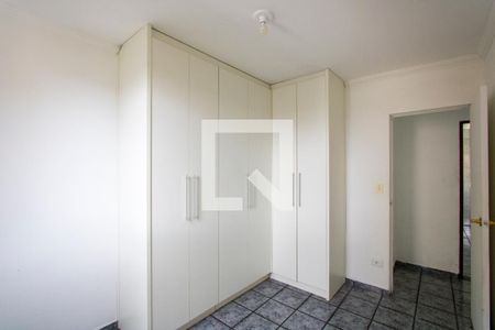 Quarto 1 de casa para alugar com 2 quartos, 56m² em Parque Sao Vicente, Santo André