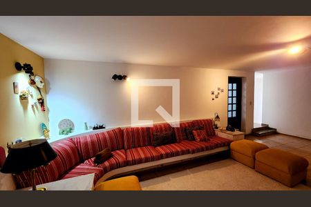 Sala de TV de casa à venda com 4 quartos, 350m² em Jardim Paulista I, Jundiaí