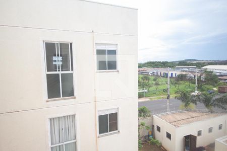 Vista da Sala de apartamento para alugar com 2 quartos, 45m² em Jardim Ouro Branco, Ribeirão Preto