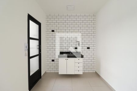 Sala/Cozinha/Área de Serviço de apartamento para alugar com 1 quarto, 30m² em Casa Verde, São Paulo