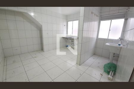 Sala/Cozinha de casa de condomínio para alugar com 1 quarto, 32m² em Parque Guarani, São Paulo