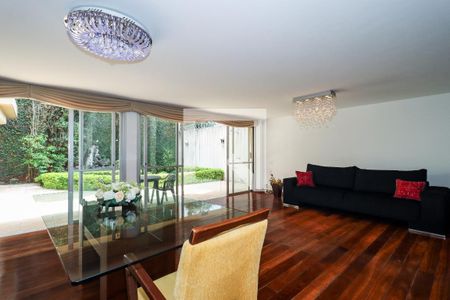 Sala de casa à venda com 4 quartos, 305m² em Morumbi, São Paulo