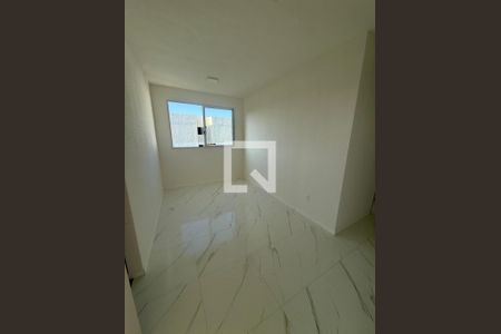 Sala de apartamento para alugar com 2 quartos, 39m² em Narandiba, Salvador