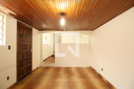 Sala de casa para alugar com 1 quarto, 50m² em Vila Sonia, São Paulo