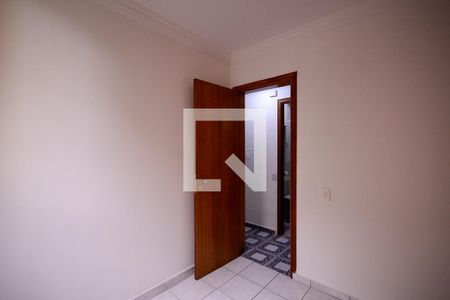 Quarto 1  de apartamento para alugar com 2 quartos, 42m² em Jardim Maristela, São Paulo